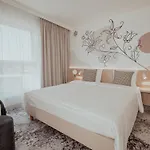 Arche Lotnisko Hotel Gdańsk