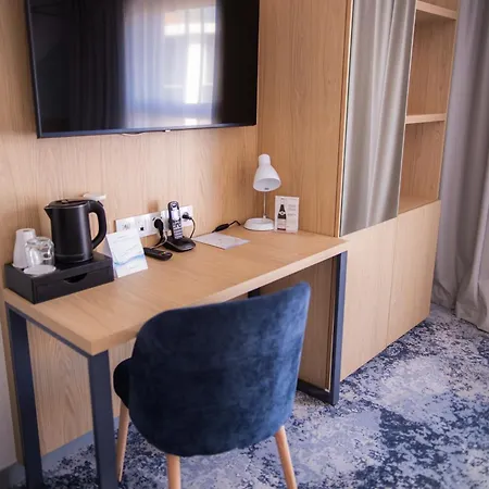 Hotel Arche Lotnisko Danzica