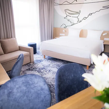 Hotel Arche Lotnisko Danzica